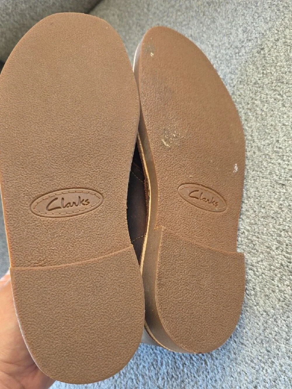 Clarks Men’s Brown Leather Chukka Boots